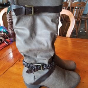 Buckle Brand boots